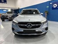 Usado Mercedes GLC220 197 HP (144 kW) 2023 Prateado SUV