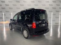 Usado VW Caddy Trendline 2016 Negro Monovolumen