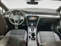 Usado VW Passat Alltrack 200 CV (147 kW) 2023 Gris / plata Familiar