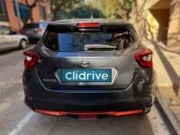 Usado Nissan Micra Acenta 88 CV (64 kW) 2018 Gris Utilitario