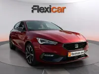 Usado Seat Leon FR 150 CV (110 kW) 2020 Granate Berlina