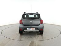 Usado Dacia Sandero 90 CV (66 kW) 2017 Gris Berlina