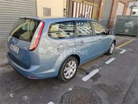 Usado Ford Focus Trend 109 CV (80 kW) 2008 Azul Familiar