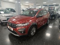 Usado Dacia Sandero Comfort 91 CV (66 kW) 2022 Rojo Berlina
