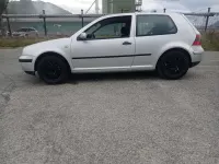 Usado VW Golf IV Conceptline 90 CV (66 kW) 2000 Gris Utilitario