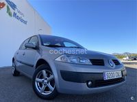 Usado Renault Mégane II Authentique 115 CV (84 kW) 2003 Gris / plata Berlina