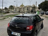 Usado Citroën DS3 Limited Edition 1955 92 CV (67 kW) 2014 Violeta / lila Berlina