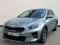 Usado Kia XCeed 160 CV (117 kW) 2022 Plateado SUV