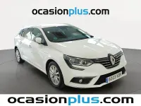 Usado Renault Mégane IV Zen 130 CV (95 kW) 2017 Blanco Familiar