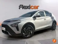 Usado Hyundai Bayon 101 CV (74 kW) 2023 Gris SUV