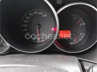 Usado Mazda 3 Active 110 CV (80 kW) 2004 Blanco Berlina