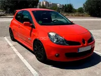 Usado Renault Clio II 200 CV (147 kW) 2006 Rojo Berlina