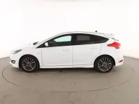 Usado Ford Focus ST-Line 125 CV (91 kW) 2017 Blanco Berlina