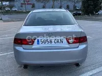 Usado Honda Accord Executive 190 CV (139 kW) 2003 Gris / plata Berlina