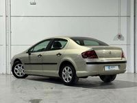 Usado Peugeot 407 136 CV (100 kW) 2006 Gris Berlina