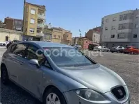 Usado Seat Leon Sport 105 CV (77 kW) 2006 Verde Utilitario