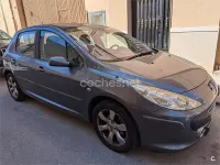 Usado Peugeot 307 110 CV (80 kW) 2007 Gris / plata Berlina