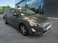 Usado Ford Focus Trend+ 120 CV (88 kW) 2020 Gris Berlina