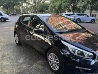 Usado Kia Ceed GT 90 CV (66 kW) 2016 Negro Berlina