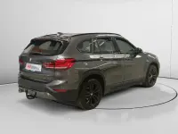 Usado BMW X1 Advantage 116 CV (85 kW) 2022 Gris SUV