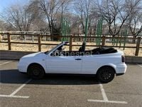 Usado VW Golf Cabriolet Highline 110 CV (80 kW) 1999 Blanco Descapotable