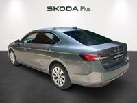 Usado Skoda Superb Selection 150 CV (110 kW) 2025 Gris
