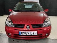 Usado Renault Clio II Expression 85 CV (62 kW) 2006 Granate Berlina
