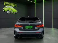Usado BMW M135 Shadowline 306 CV (225 kW) 2020 Gris / plata Utilitario
