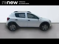 Usado Dacia Sandero Essentiel 90 CV (66 kW) 2018 Blanco Berlina