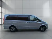 Usado Mercedes Viano 204 CV (150 kW) 2008 Gris / plata Monovolumen