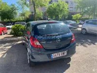 Usado Opel Corsa Essentia 75 CV (55 kW) 2010 Azul Utilitario