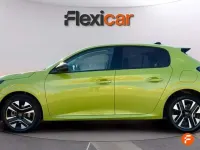 Usado Peugeot 208 Allure 101 CV (74 kW) 2025 Amarillo Utilitario