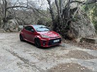 Usado Toyota Yaris 261 CV (191 kW) 2022 Rojo Utilitario