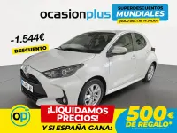 Usado Toyota Yaris Edition 125 CV (91 kW) 2021 Blanco Utilitario