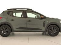 Usado Dacia Sandero Extreme 100 CV (73 kW) 2025 Verde Berlina