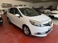 Usado Renault Grand Scénic IV Life 115 CV (84 kW) 2016 Blanco Monovolumen
