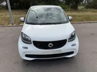 Usado Smart ForFour Electric Drive Passion 60 kW (82 CV) 2018 Blanco Utilitario