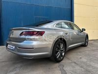Usado VW Arteon 150 CV (110 kW) 2022 Gris / plata Berlina
