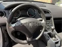 Usado Peugeot 5008 Style 130 CV (95 kW) 2016 Blanco Monovolumen