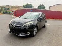 Usado Renault Scénic III LIMITED 115 CV (84 kW) 2015 Negro Monovolumen