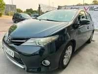 Usado Toyota Auris Active 90 CV (66 kW) 2014 Azul Berlina