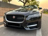 Usado Jaguar XF Sportbrake R-Sport 240 CV (176 kW) 2019 Negro Familiar