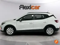 Usado Seat Arona Style 110 CV (80 kW) 2024 Blanco SUV