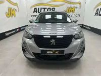 Usado Peugeot 2008 Active 109 CV (80 kW) 2021 Gris SUV