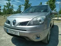 Usado Renault Koleos Privilege 175 CV (128 kW) 2009 Gris / plata SUV