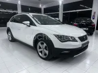 Usado Seat Leon 4Drive 150 CV (110 kW) 2015 Blanco Familiar