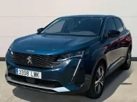Usado Peugeot 3008 Allure 131 CV (96 kW) 2022 Azul SUV