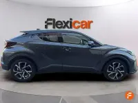 Usado Toyota C-HR Active 122 HP (89 kW) 2022 Cinzento SUV