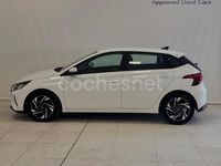 Usado Hyundai i20 84 CV (61 kW) 2023 Blanco Berlina