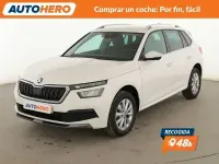 Usado Skoda Kamiq Ambition 95 CV (69 kW) 2022 Blanco SUV